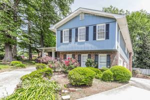 featured image of 631 Shannon Green Cir Sw