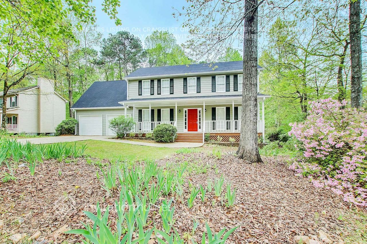 2774 Douglas Ct Nw - Photo 3 of 26