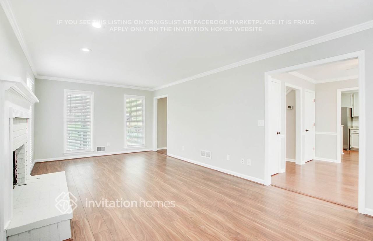 2774 Douglas Ct Nw - Photo 6 of 26