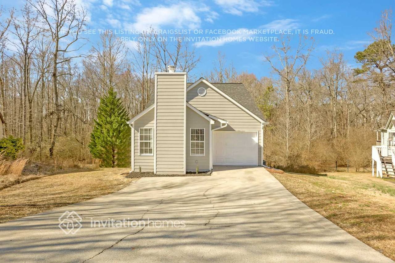 1241 Waterton Trl - Photo 2 of 24