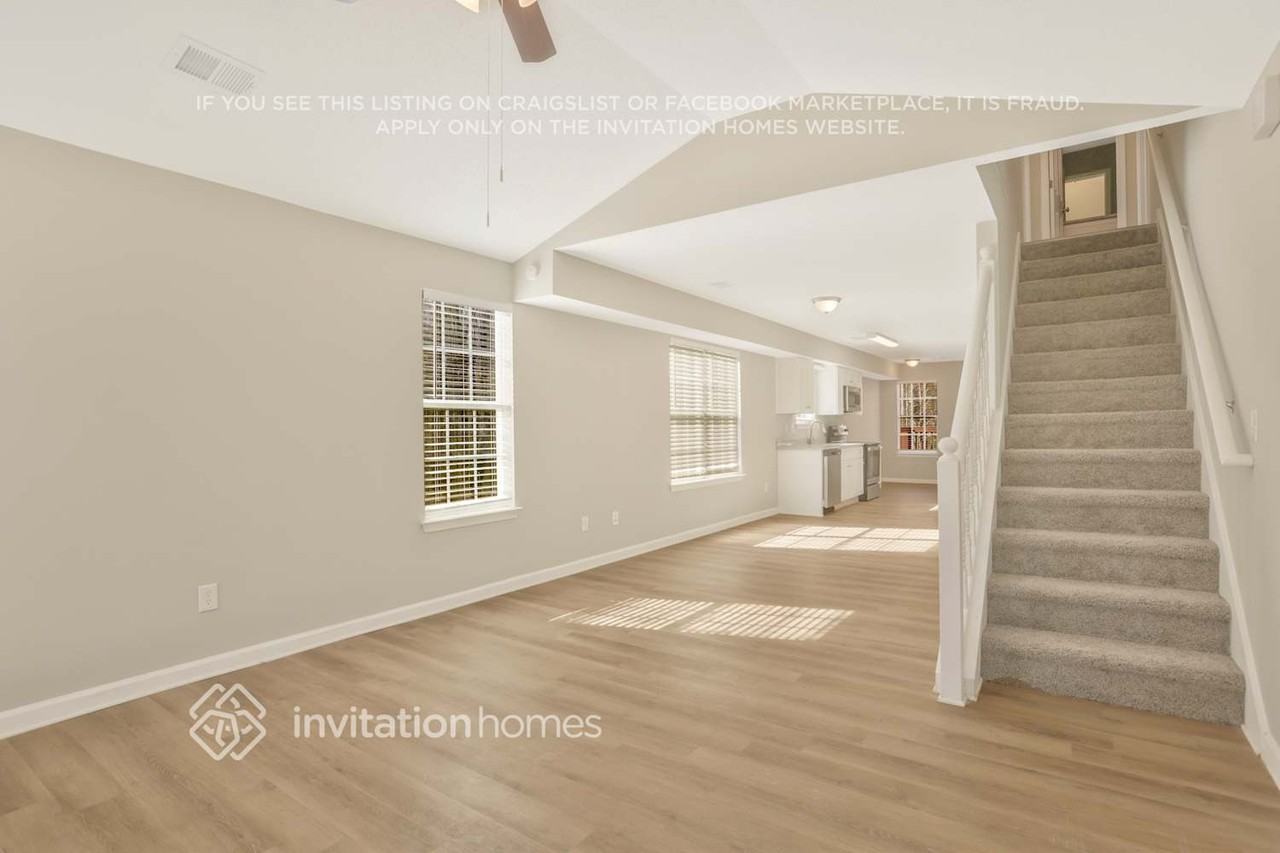 1241 Waterton Trl - Photo 6 of 24