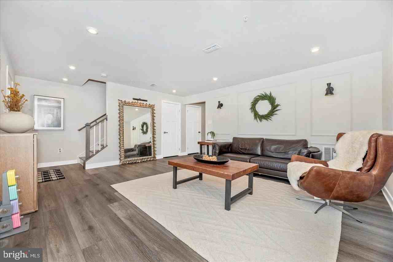 3727 Stone Barn Dr - Photo 2 of 14