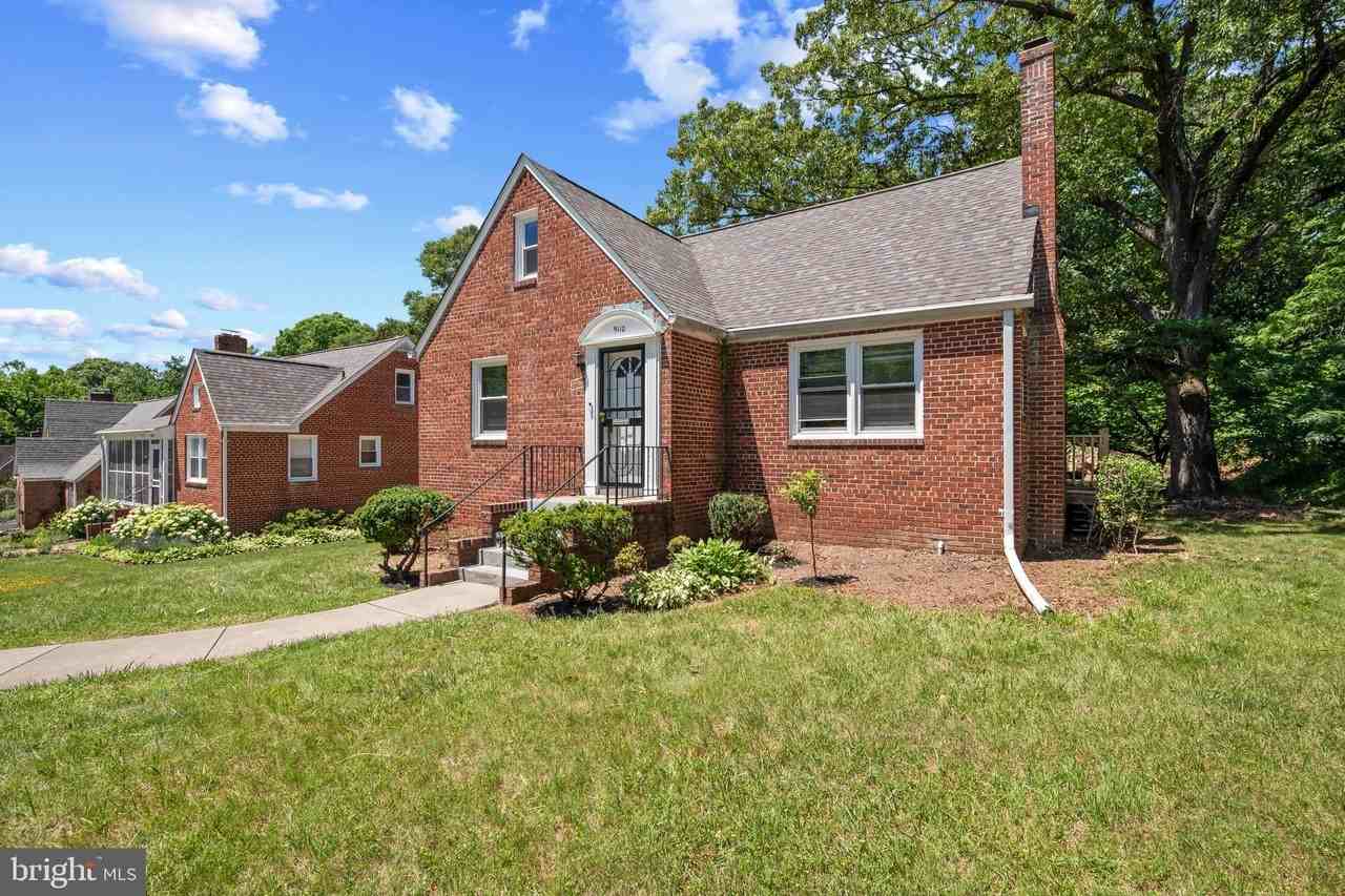 9110 Autoville Dr - Photo 2 of 40