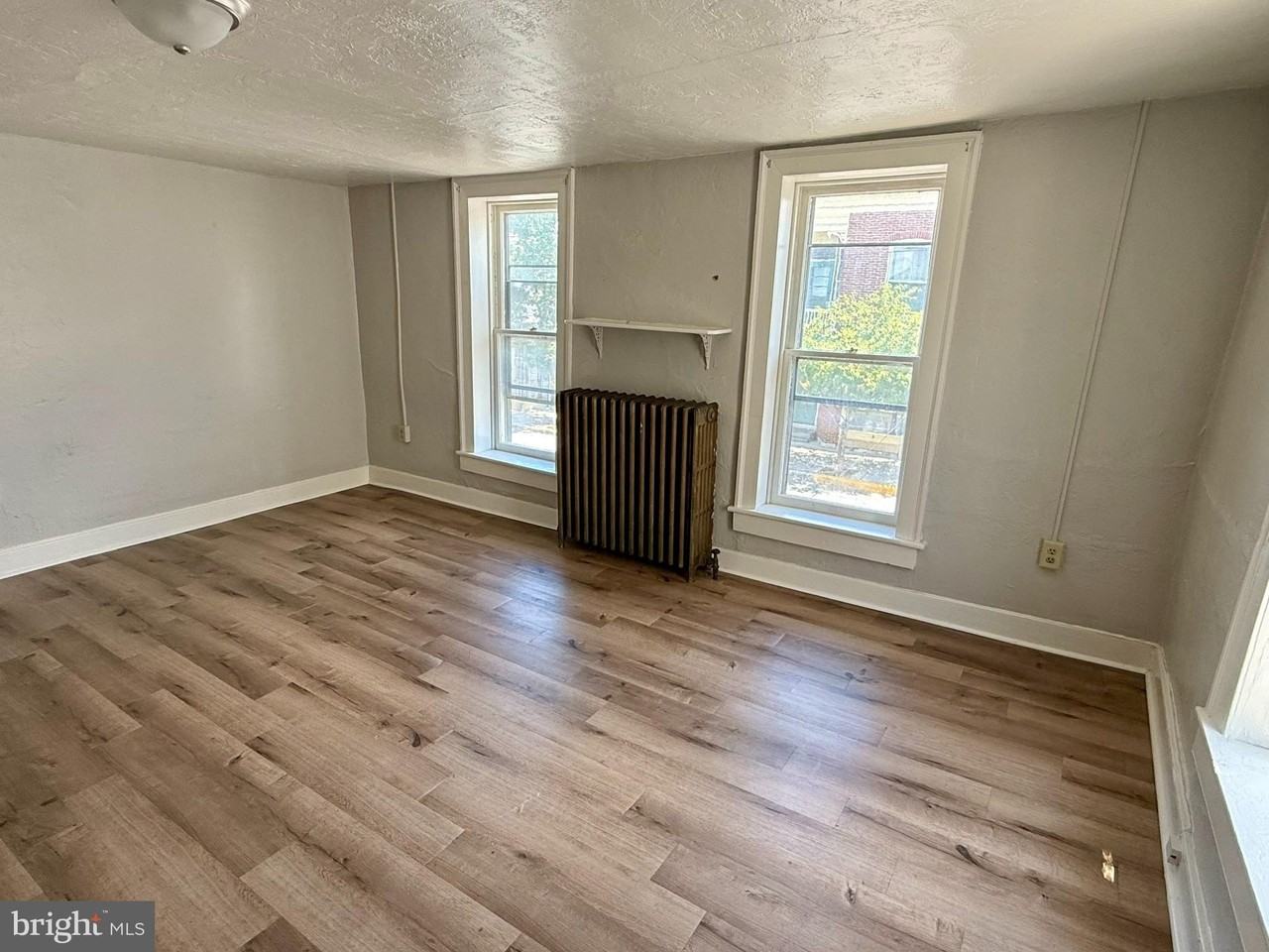 23 S Carlisle St #201 - Photo 4 of 13
