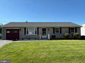 818 Walnut St - Photo 1 of 1