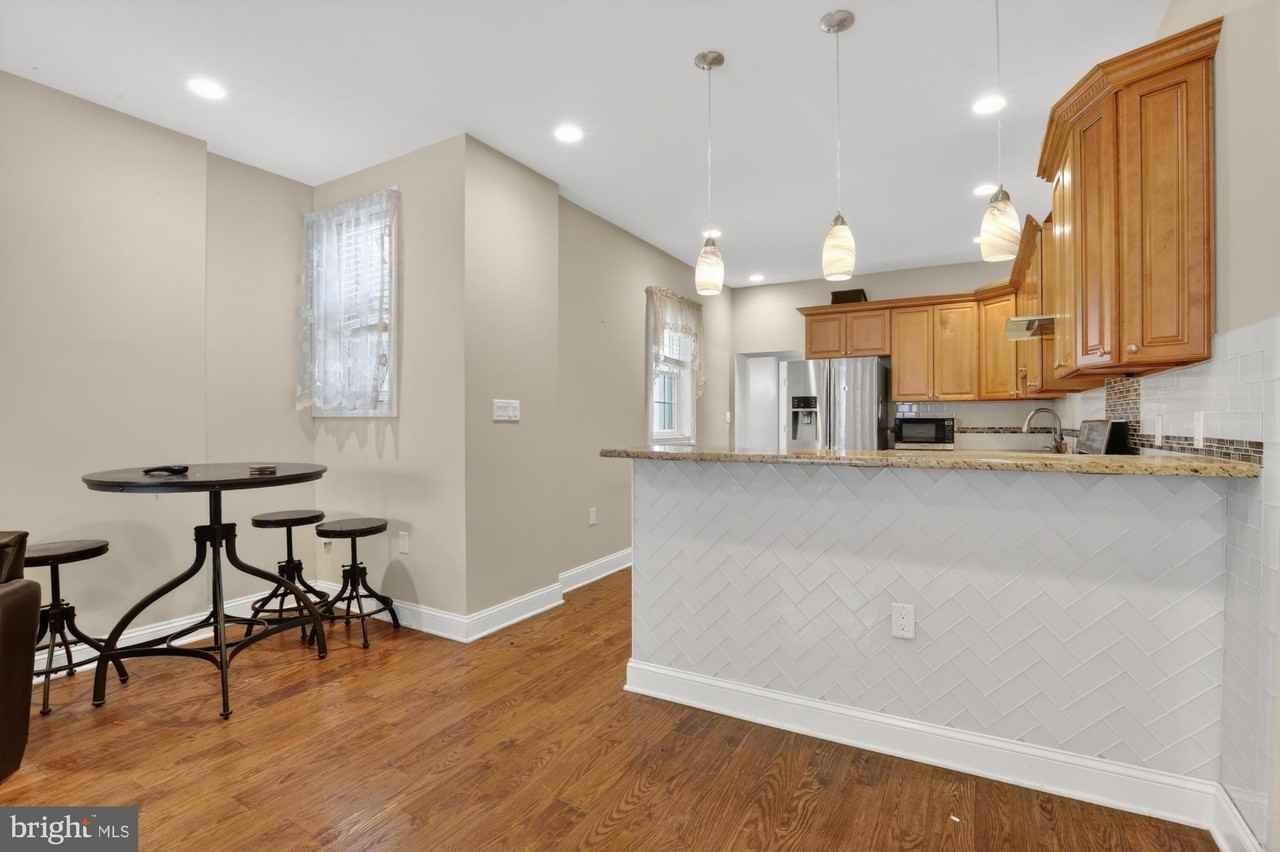 3408 Richmond St - Photo 6 of 28