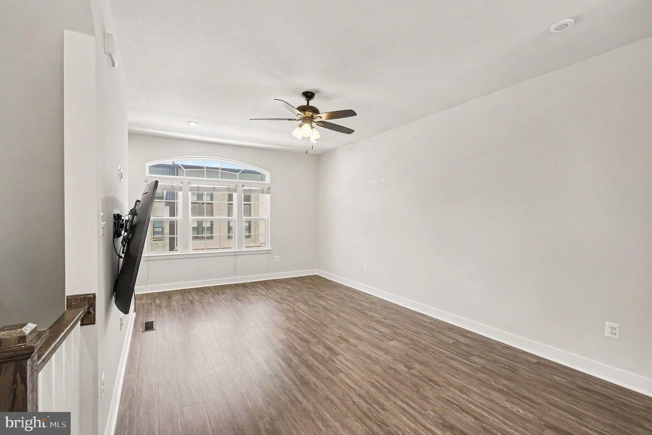 2616 Velocity Rd - Photo 6 of 26