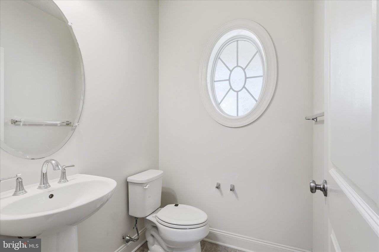 23359 Bymes Mill Ter - Photo 6 of 29