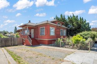 3144 Pleitner Ave - Photo 1 of 1