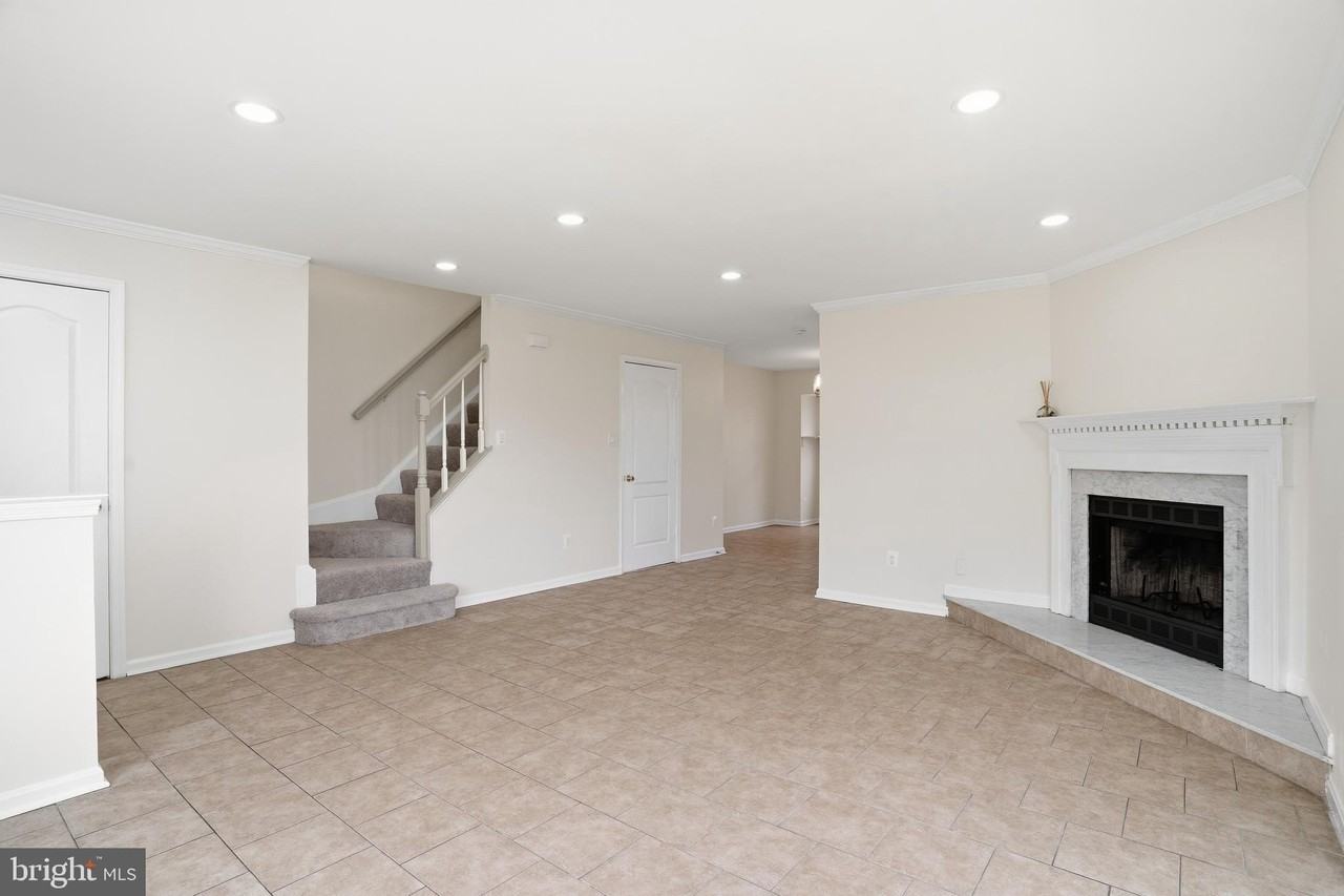 2760 Brier Pond Cir - Photo 5 of 23