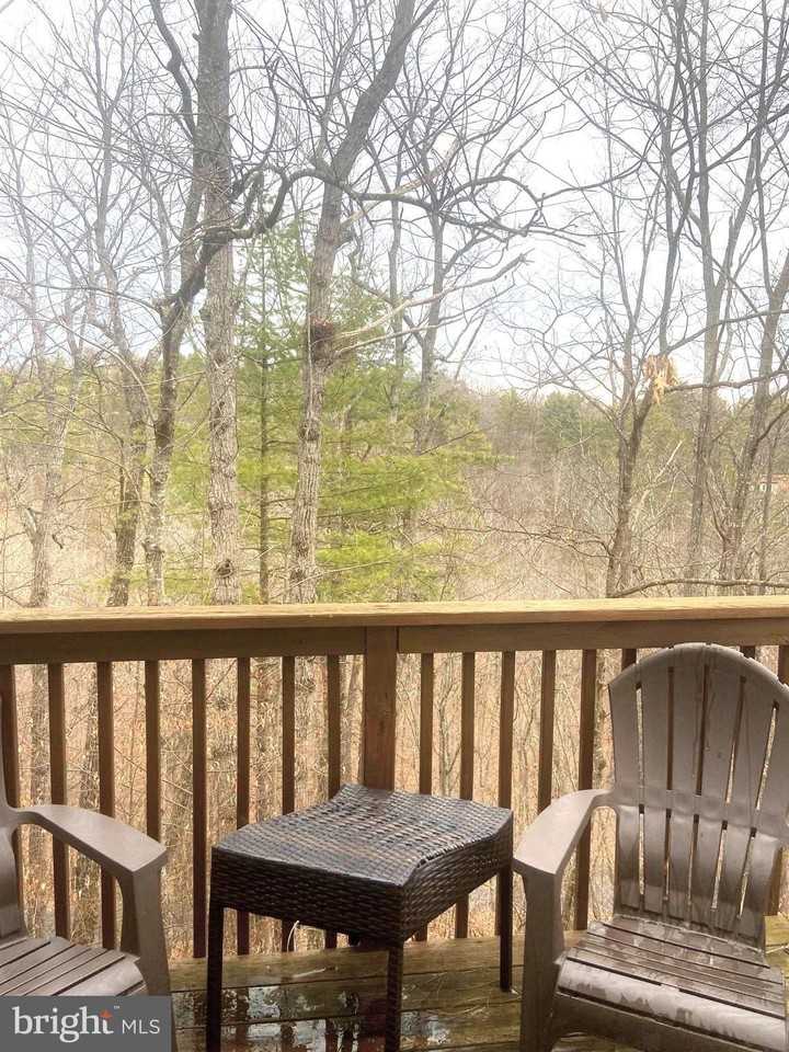 529 King St - Photo 5 of 50