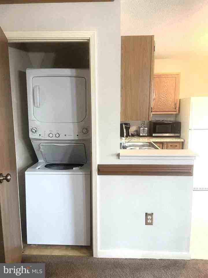 529 King St - Photo 7 of 50