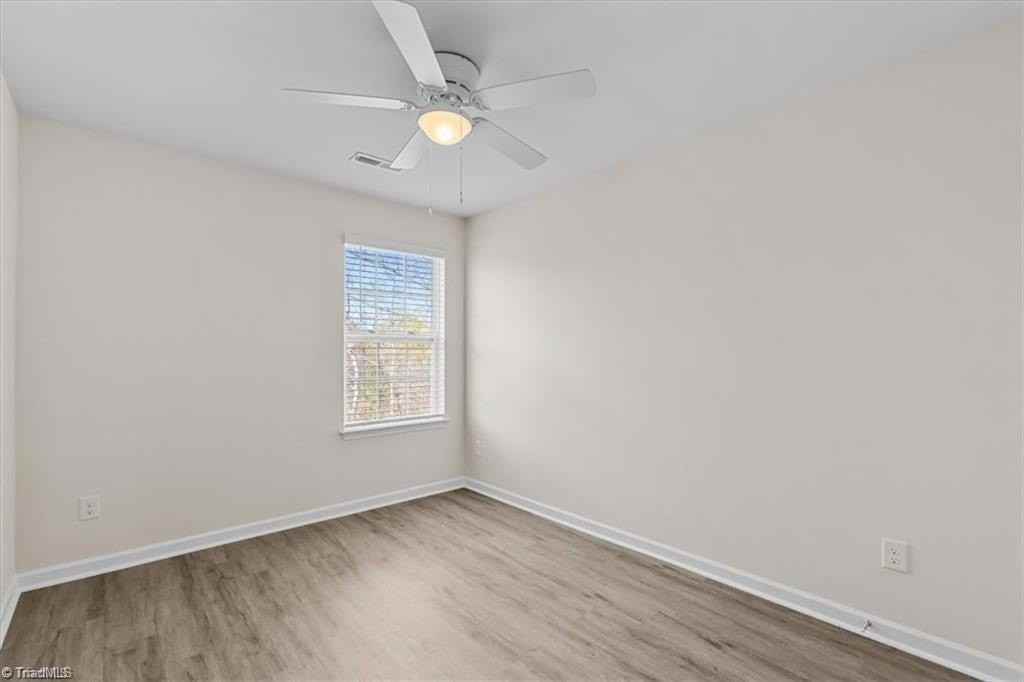 5665 Carrington Ct - Photo 6 of 14