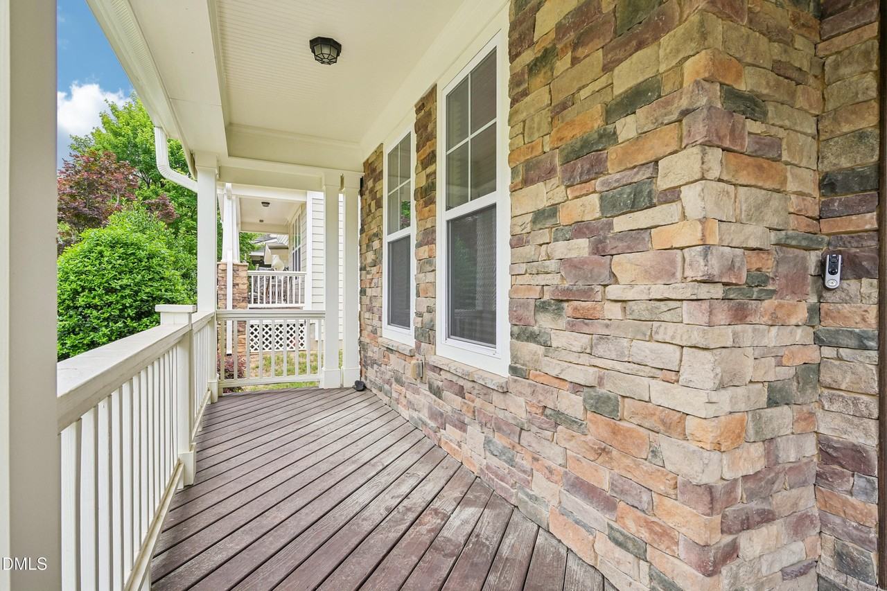 808 Laurel Garden Way - Photo 3 of 50