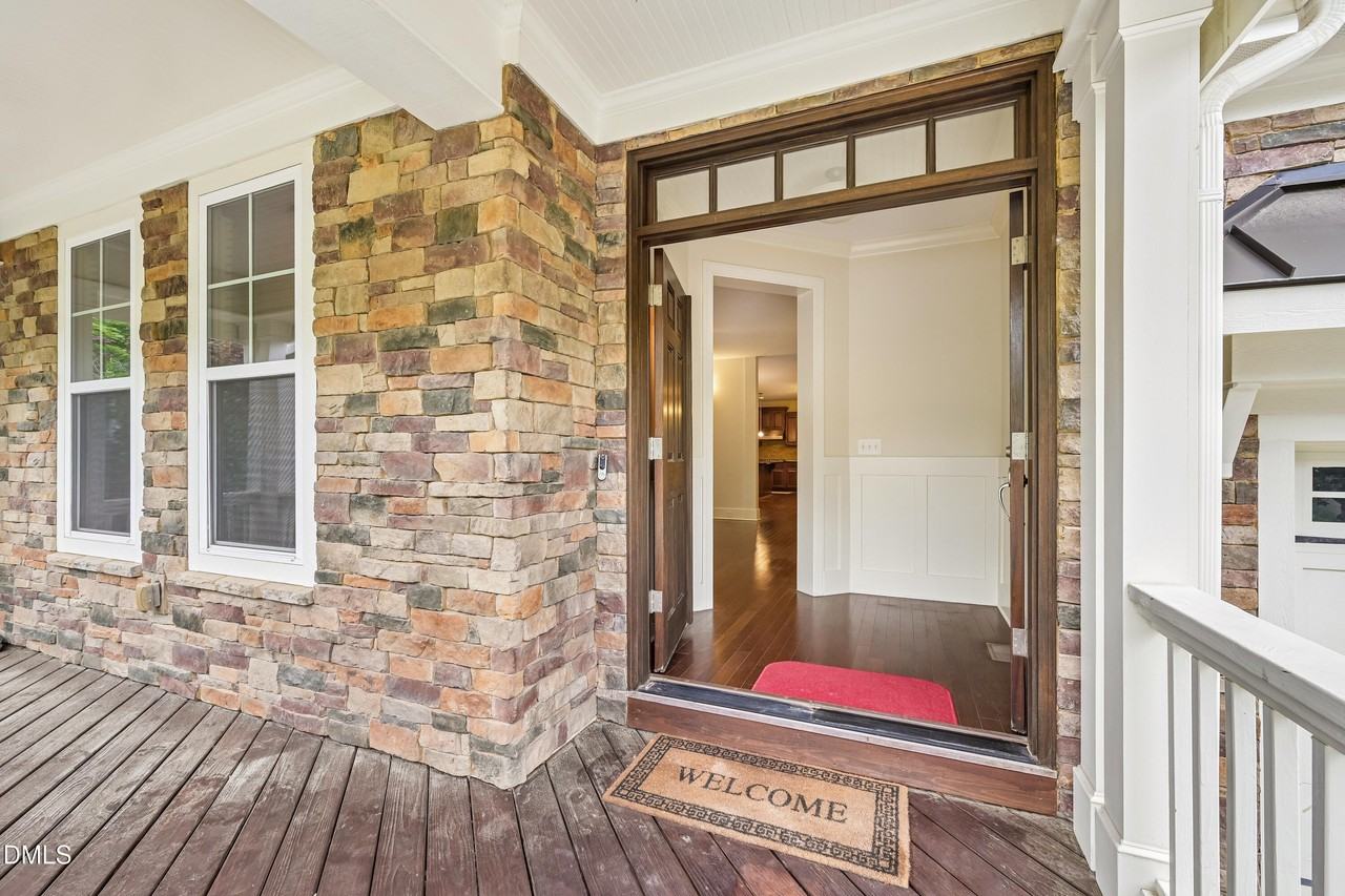 808 Laurel Garden Way - Photo 4 of 50