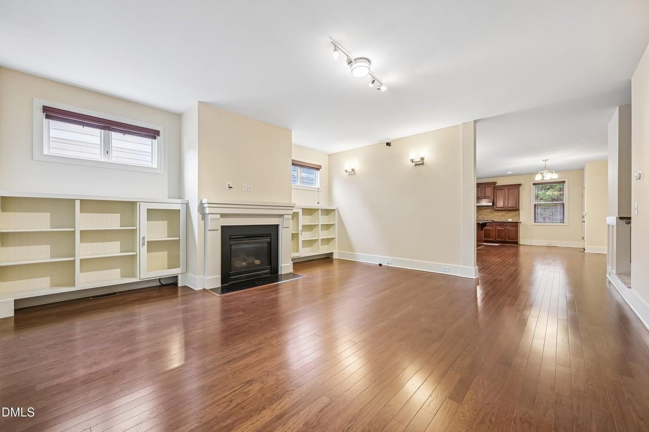 808 Laurel Garden Way - Photo 7 of 50