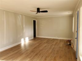 featured image of 411 Sussex Dr