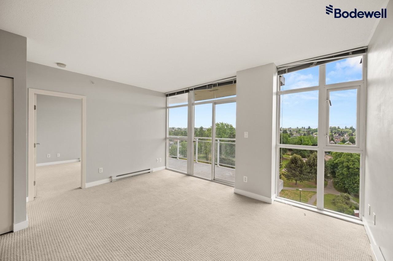 King Edward Village - Photo 2 of 16