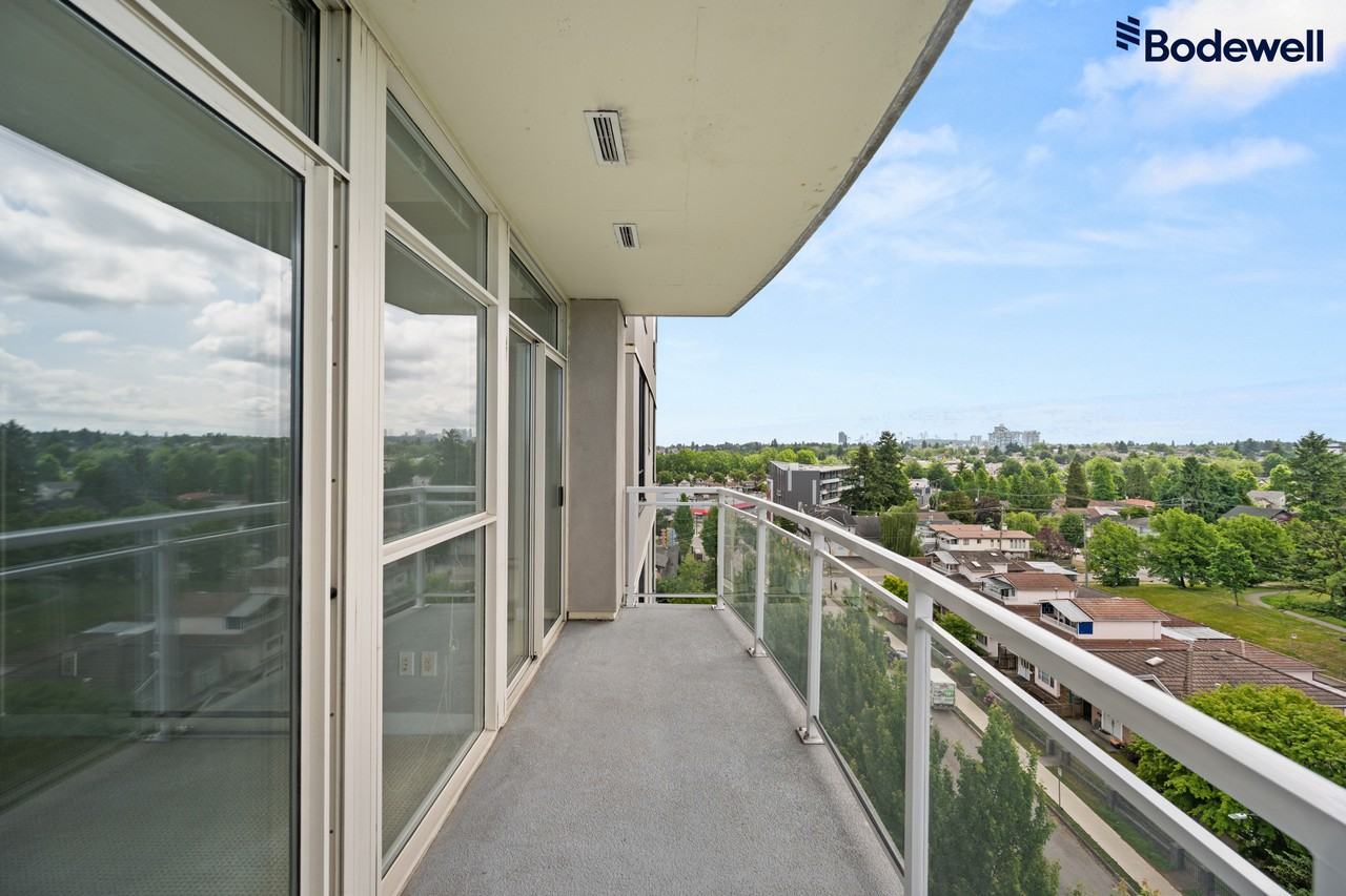 King Edward Village - Photo 4 of 16