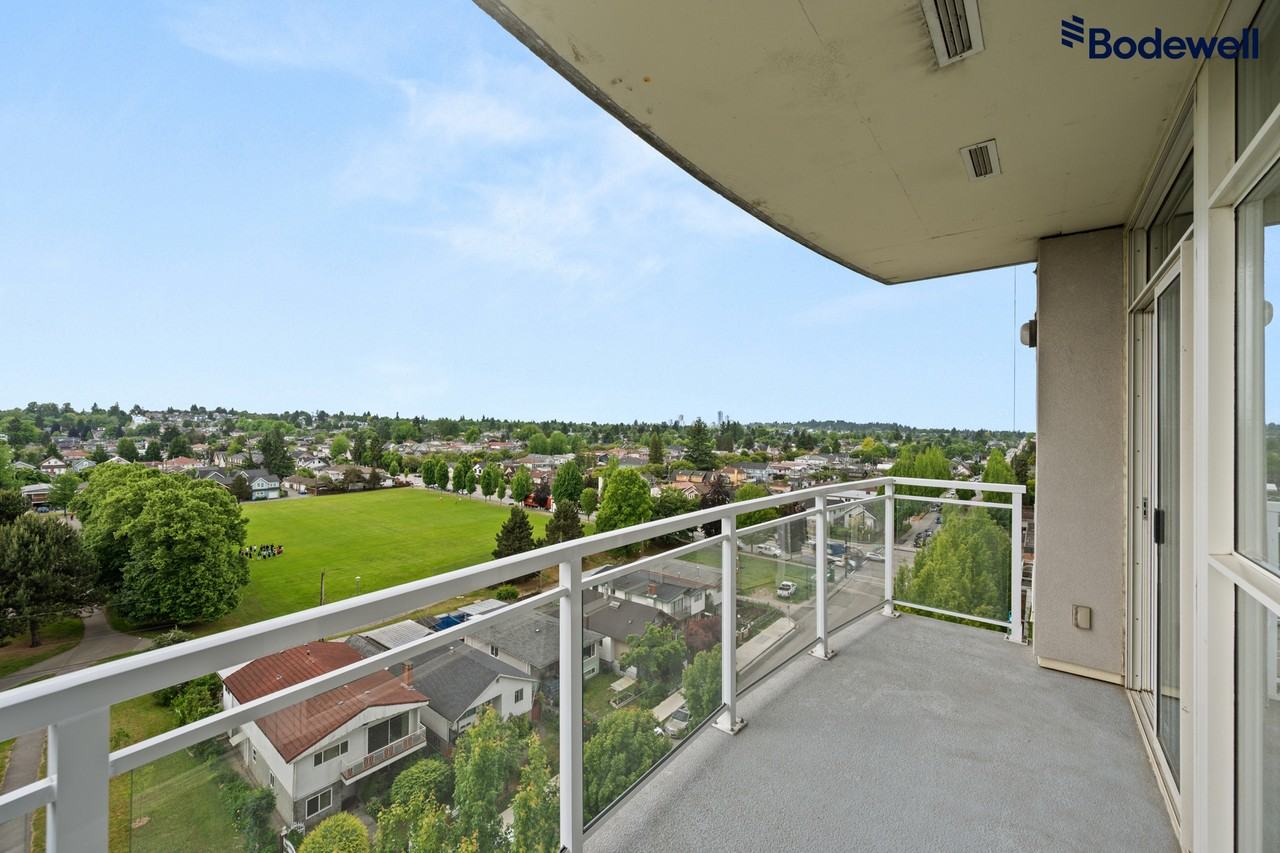 King Edward Village - Photo 5 of 16
