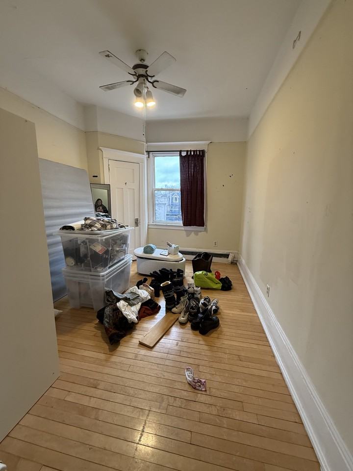 347 Elgin Street - Photo 7 of 11
