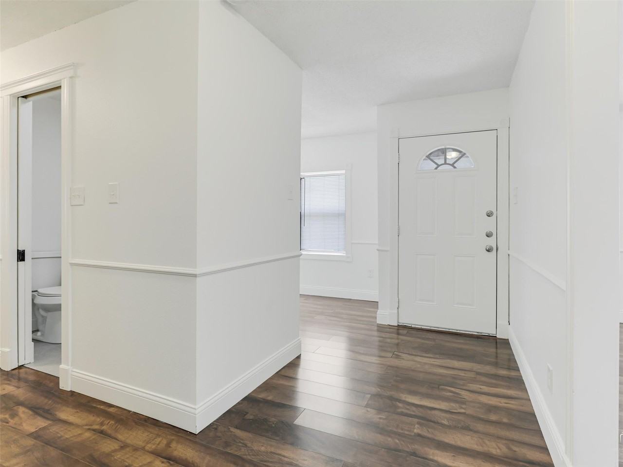 14025 Janwood Ln - Photo 7 of 21