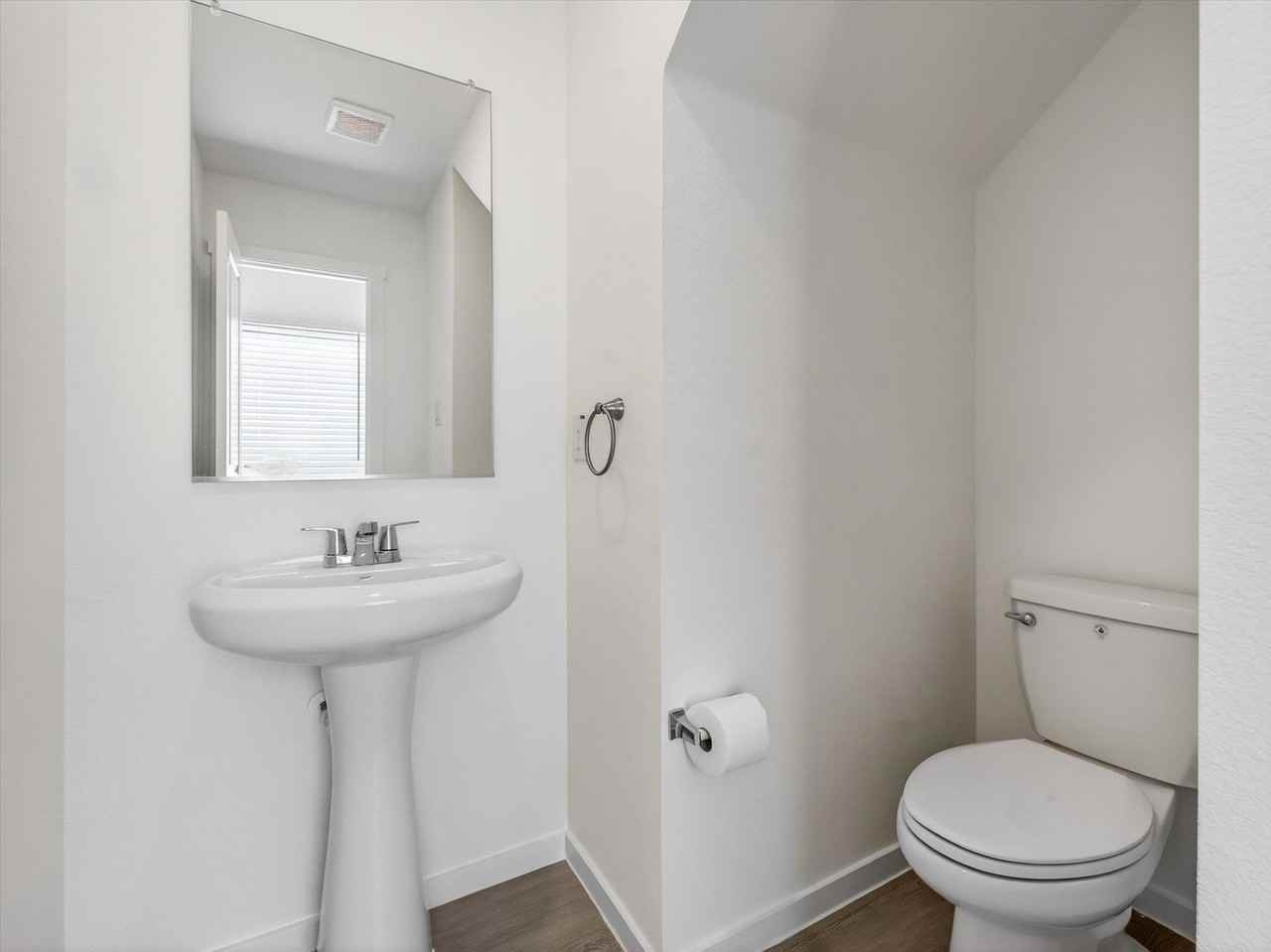 12112 Steeplechase Dr - Photo 6 of 32