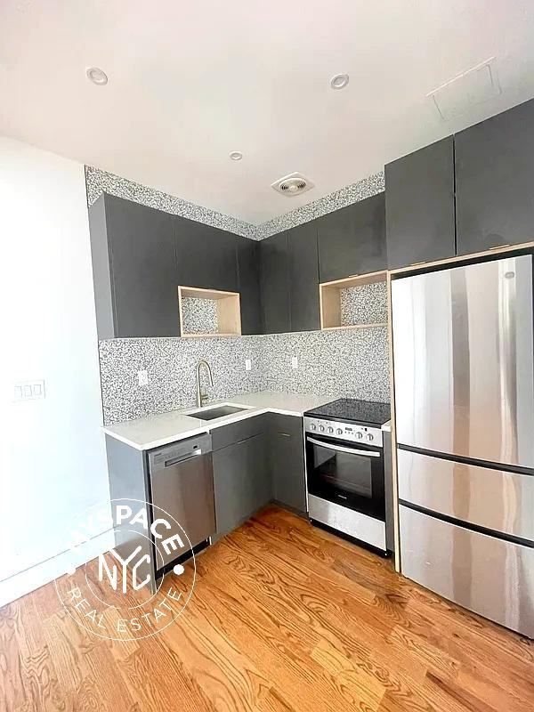 791 Sterling Pl #2a - Photo 4 of 15