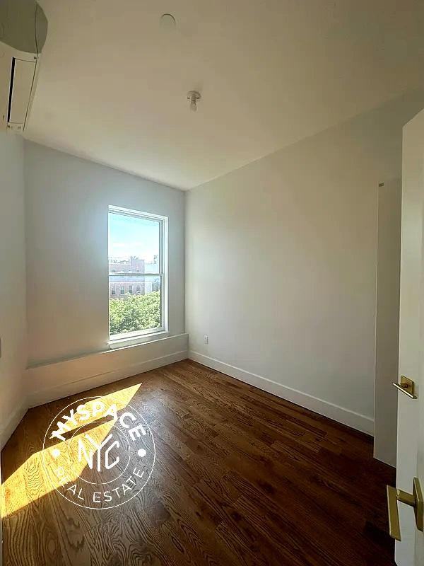 791 Sterling Pl #2a - Photo 6 of 15