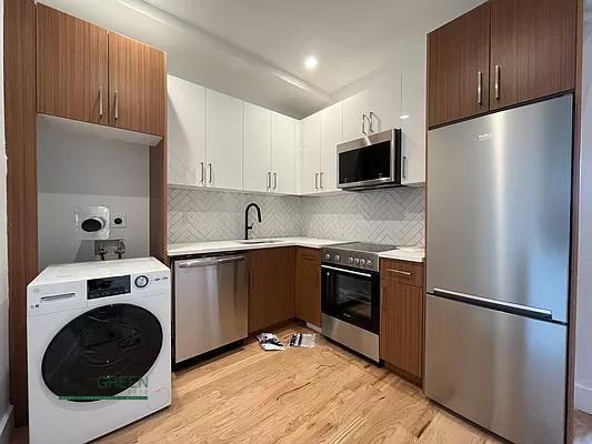 2114 Fulton Street #3b - Photo 2 of 9