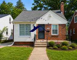 featured image of 19503 Mansfield St #1