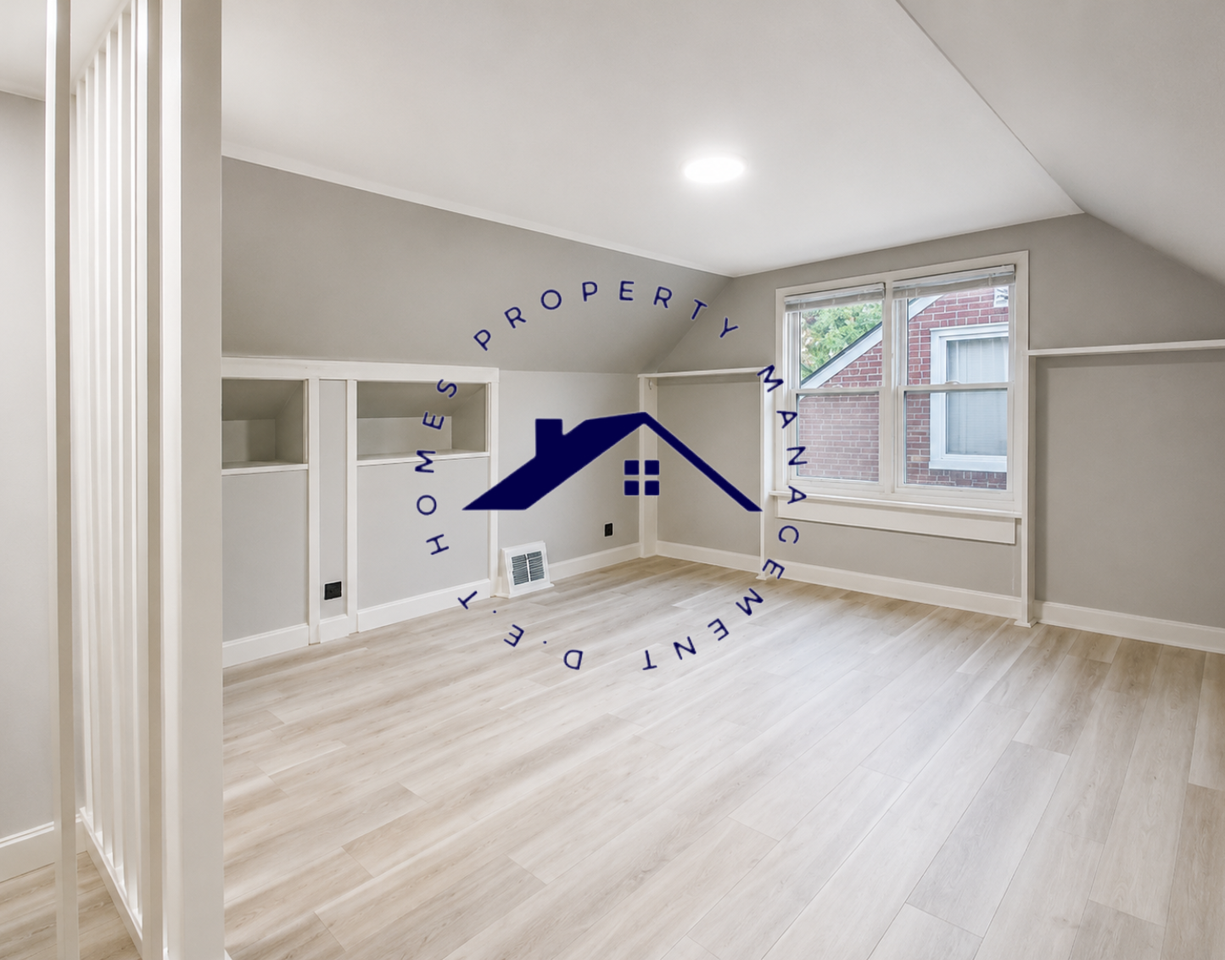 19503 Mansfield St #1 - Photo 6 of 11