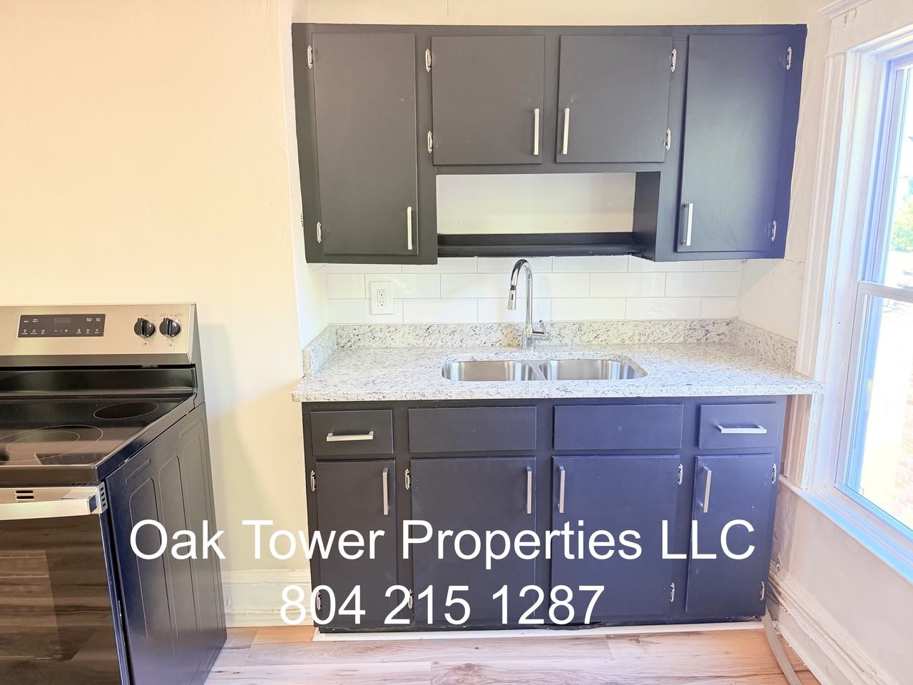 3301 Main St #B - Photo 7 of 11