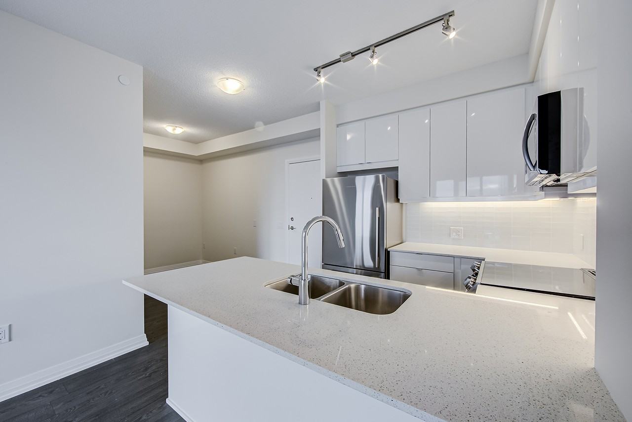 50 Residential Condominium #1103 - Photo 6 of 13