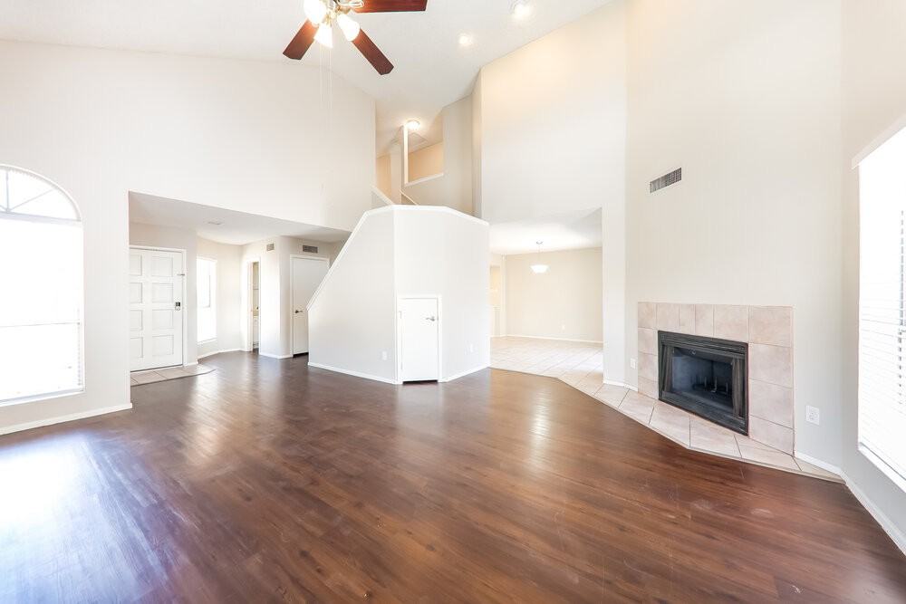 19238 N 5th St - Photo 5 of 17