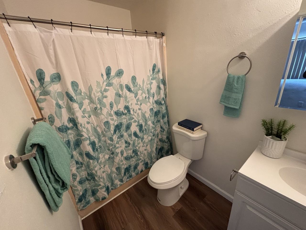 1709 Marine Avenue #1 - Photo 4 of 12
