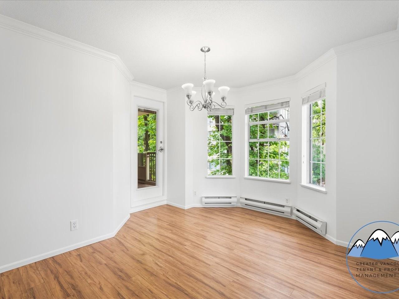 888 Bute St - Photo 6 of 29