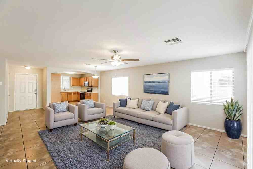 2650 S 84th Dr - Photo 4 of 19