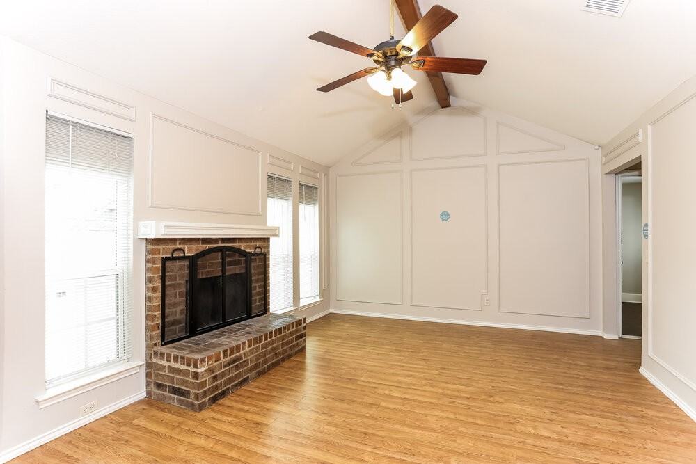 704 Brookhaven Dr - Photo 6 of 19