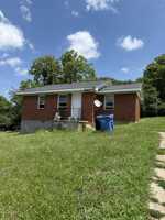 featured image of 704 S 4th St #1