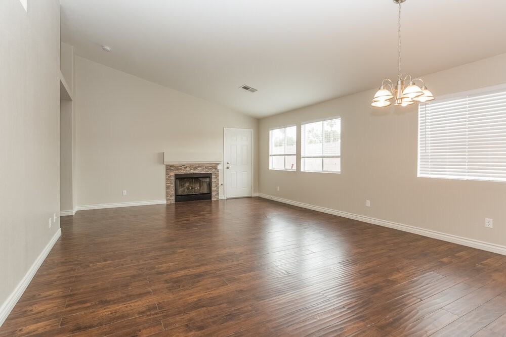 4565 Savin Cir - Photo 2 of 17