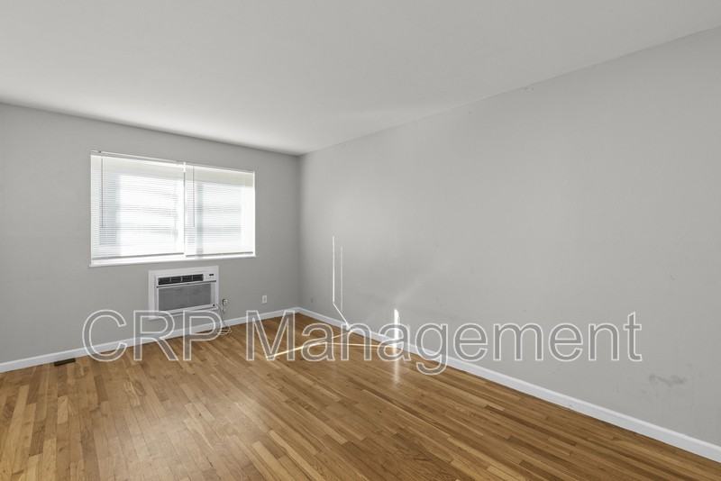 4305 Virginia Ave #204 - Photo 6 of 17