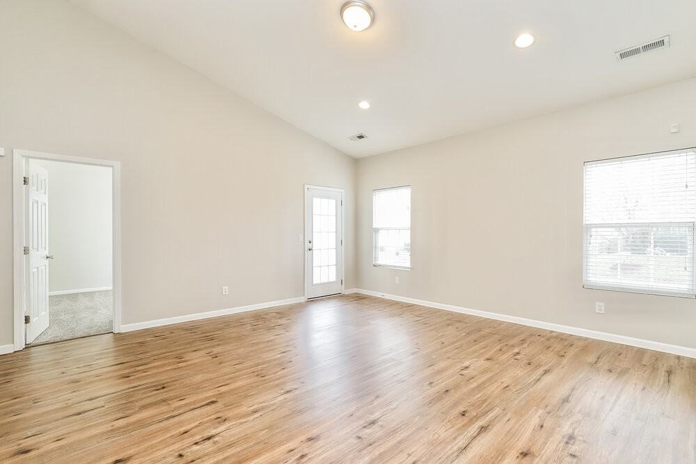 2 Red Brush Ct - Photo 4 of 14