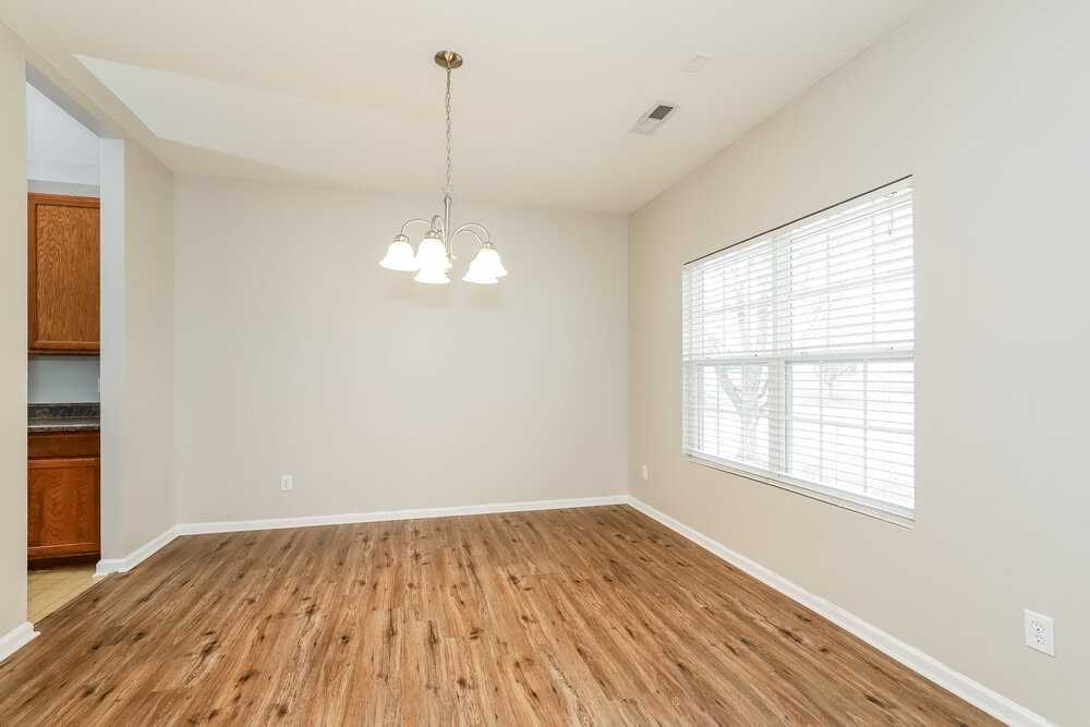 2 Red Brush Ct - Photo 7 of 14