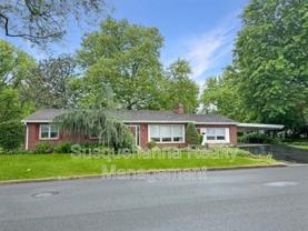 215 Division St - Photo 1 of 1