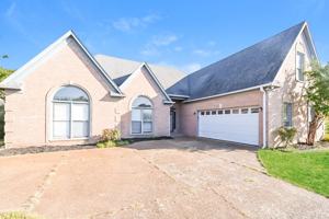 featured image of 9224 Chimneyrock Blvd