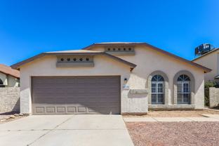 8810 W Grovers Ave - Photo 1 of 1