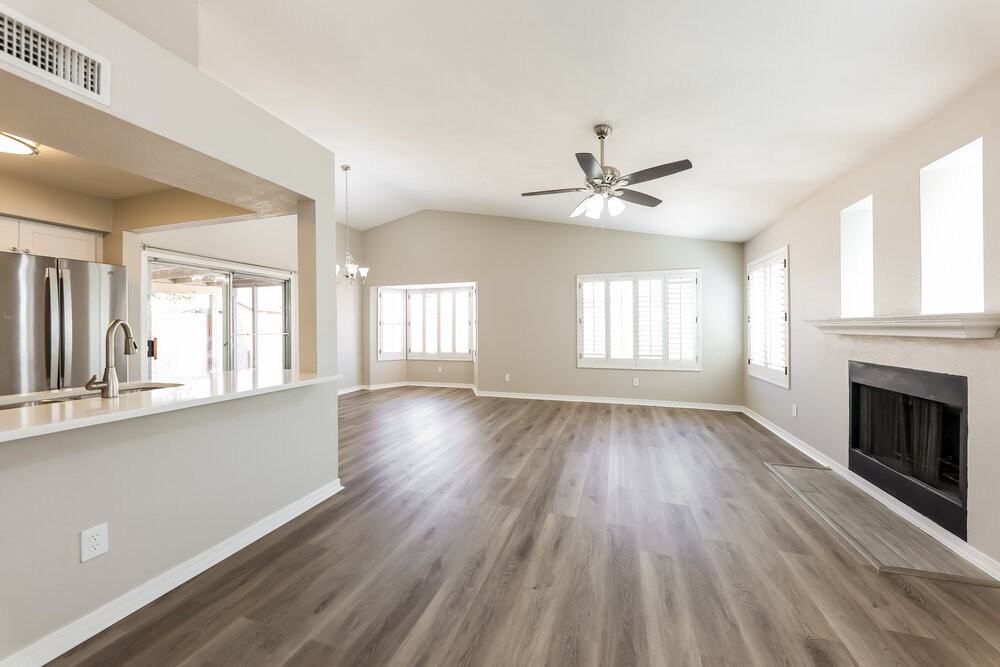 8810 W Grovers Ave - Photo 3 of 16