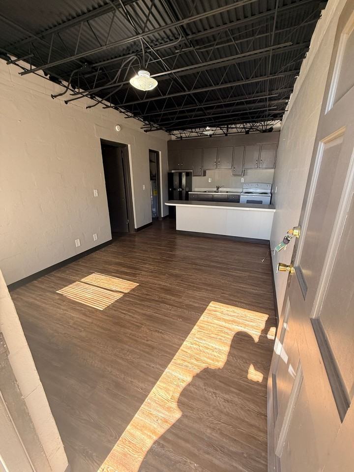 Town & Campus Apartments - Photo 2 of 5