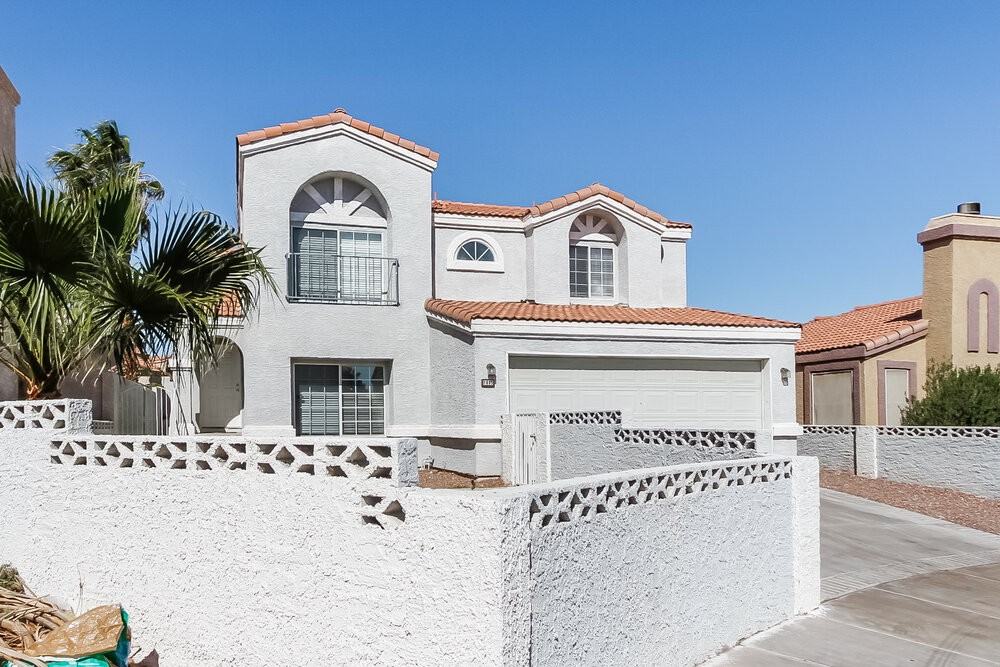 1605 Fig Palm Ct - Photo 2 of 15